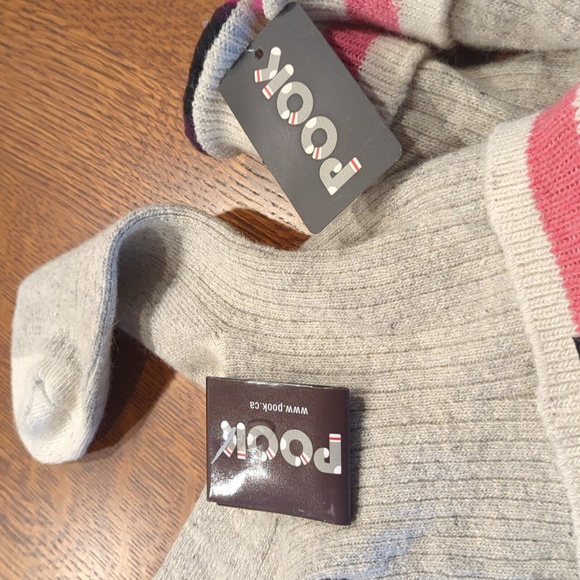 New Pook Toque and Pook Super Socks - Picture 3 of 3